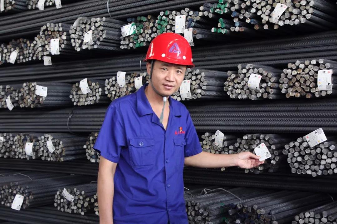 党员立潮头，领跑领先锋｜汪其茂：一面不倒的精神旌旗