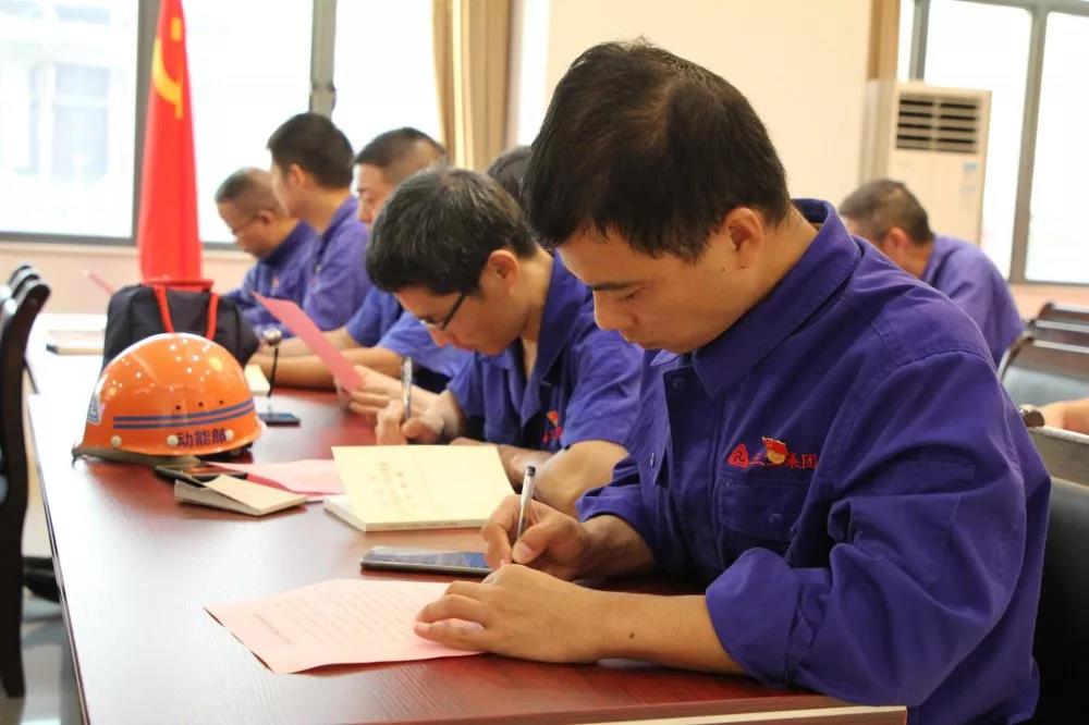 党员立潮头，领跑领先锋之十四｜杨湖竹：咬定物流不放松，立根扎在腾博会官网中